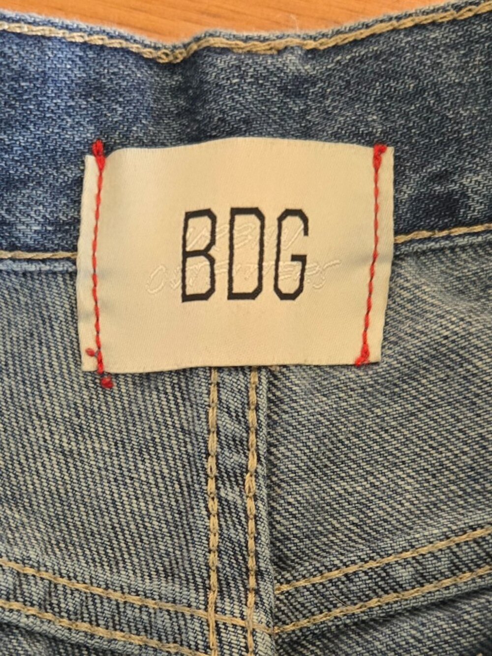 bdg | high rise baggy cargo jeans utility pockets | size 30 - Picture 2 of 8